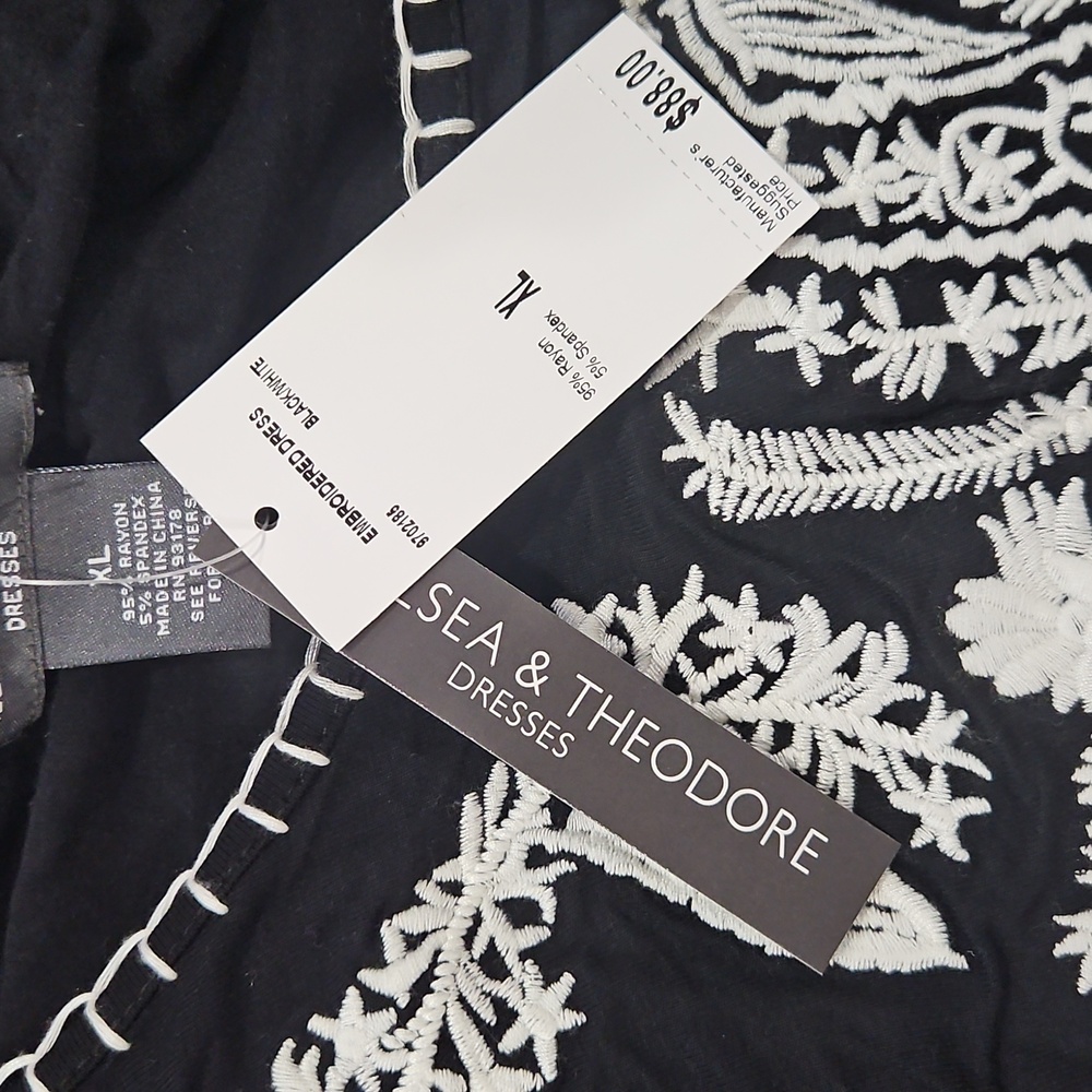 Chelsea & Theodore Blue Long Sleeve Scoop Neck Dress size XL - Picture 9 of 10